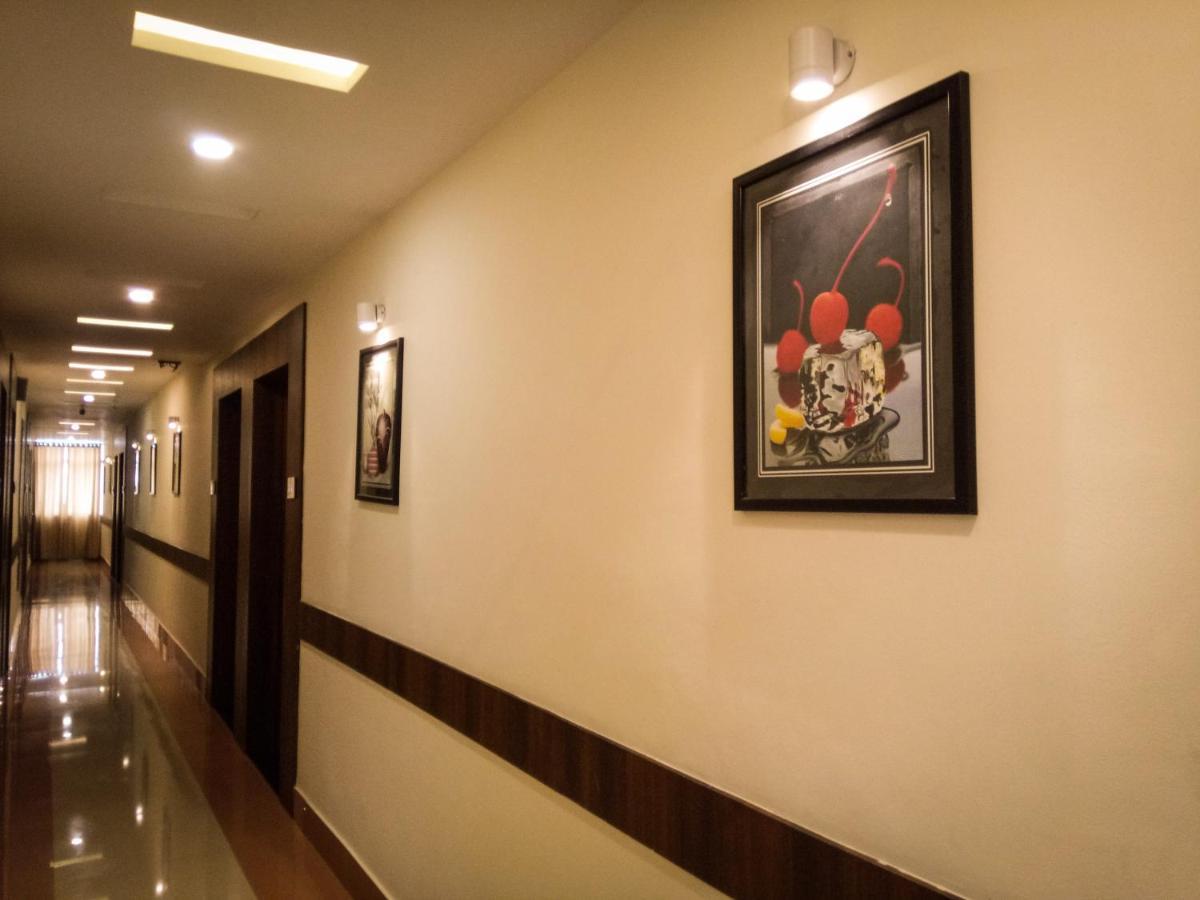 Nexstay Crystal Residency Kozhikode Exterior photo